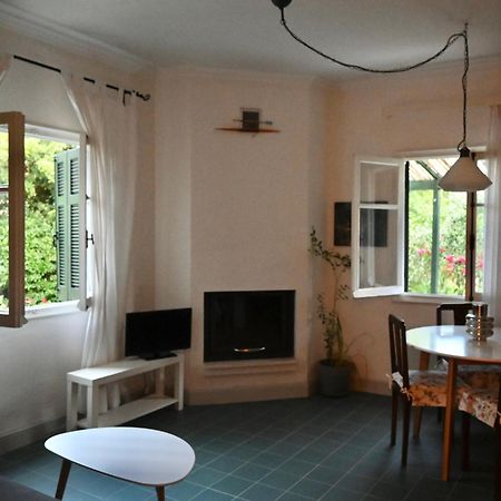 Garden House In Corfu Villa Corfu  ภายนอก รูปภาพ